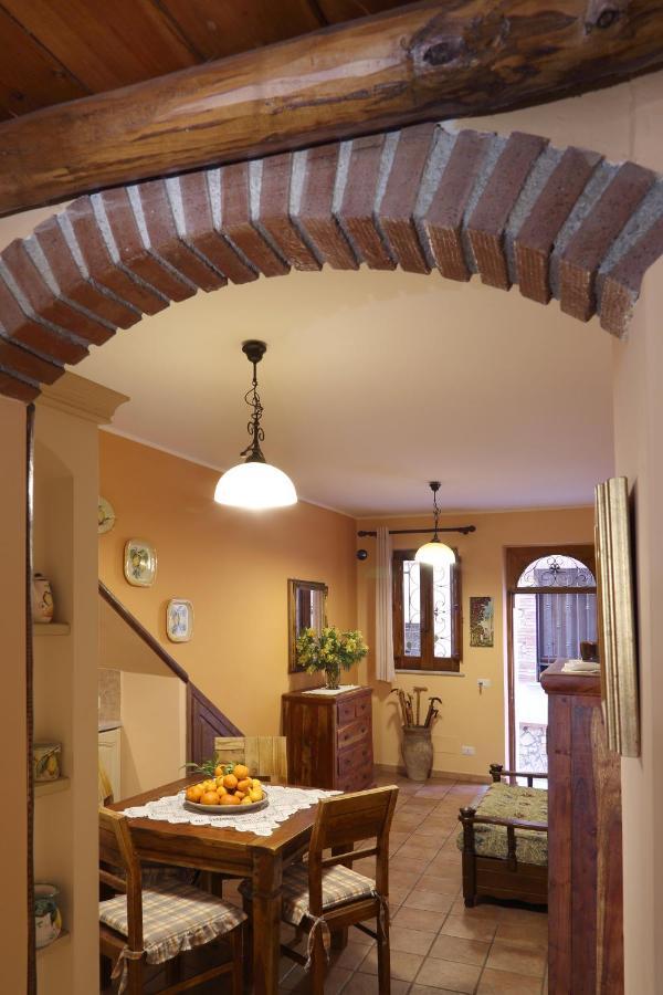 Апартаменты Casa Antico Borgo Cuseni Таормина Экстерьер фото